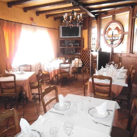 Hostal Los Galgos Yepes Kültér fotó