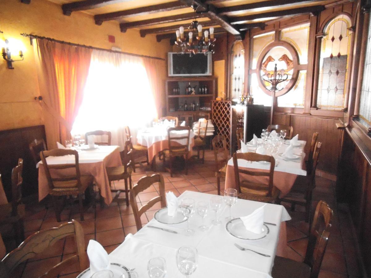 Hostal Los Galgos Yepes Kültér fotó