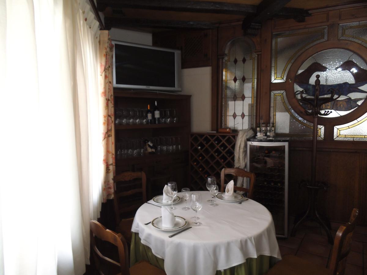 Hostal Los Galgos Yepes Kültér fotó